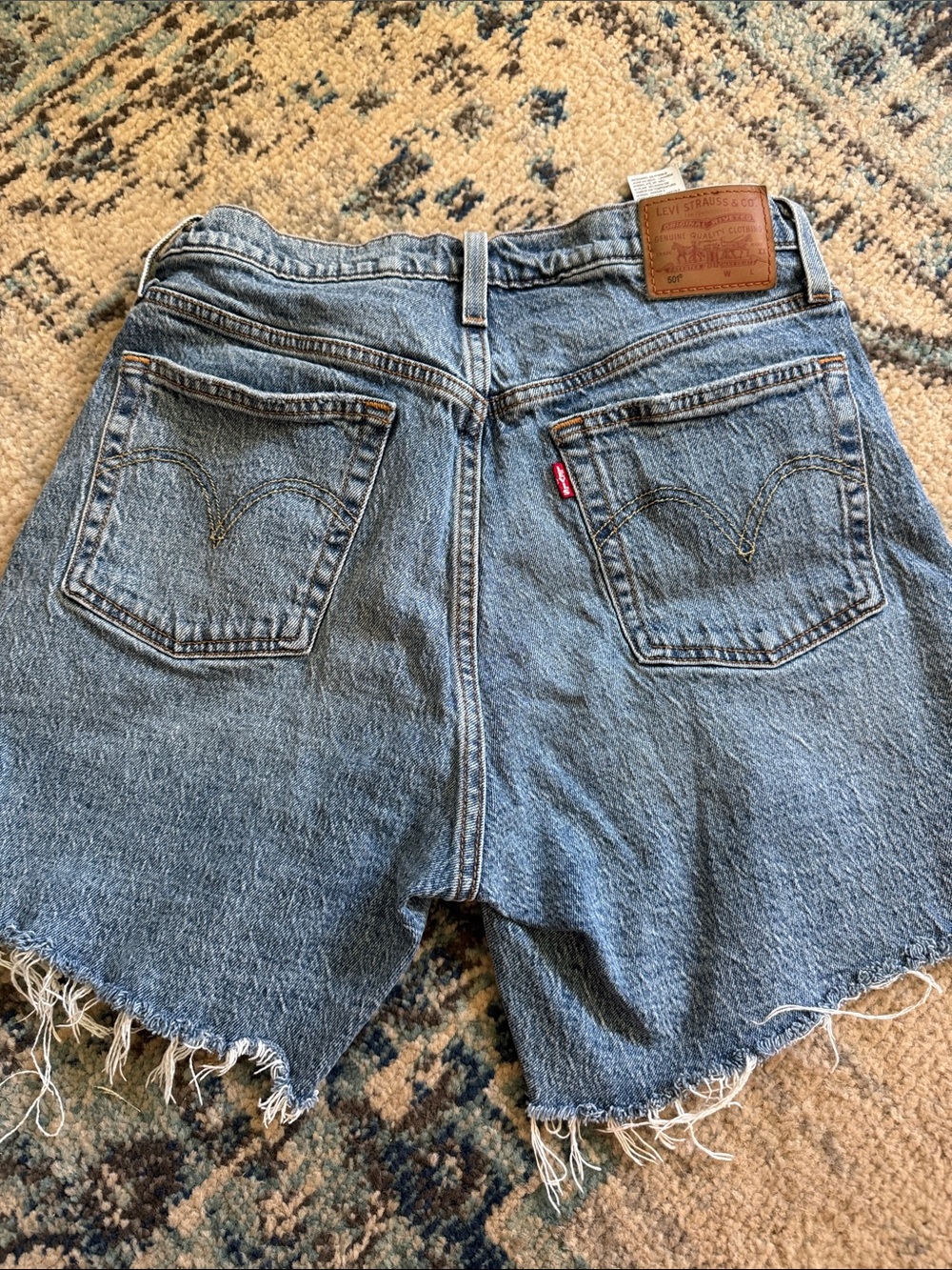 Levi’s 501 button up waist 30 short